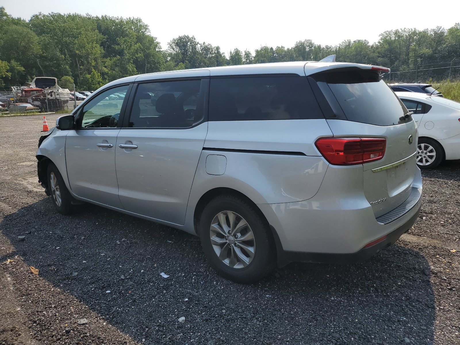 2019 Kia Sedona Lx vin: KNDMB5C11K6566570