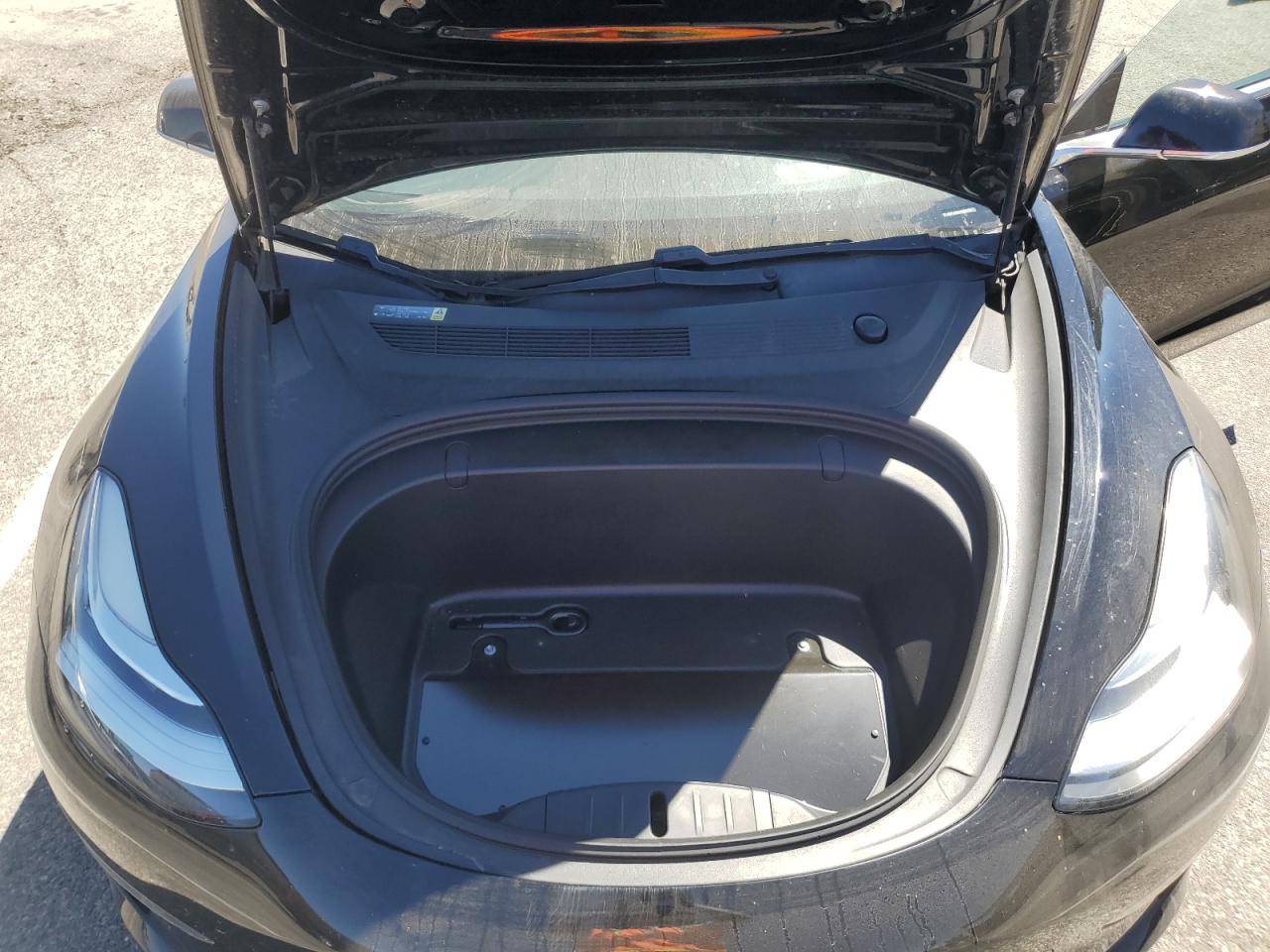 2018 Tesla Model 3 VIN: 5YJ3E1EA5JF045928 Lot: 67491544