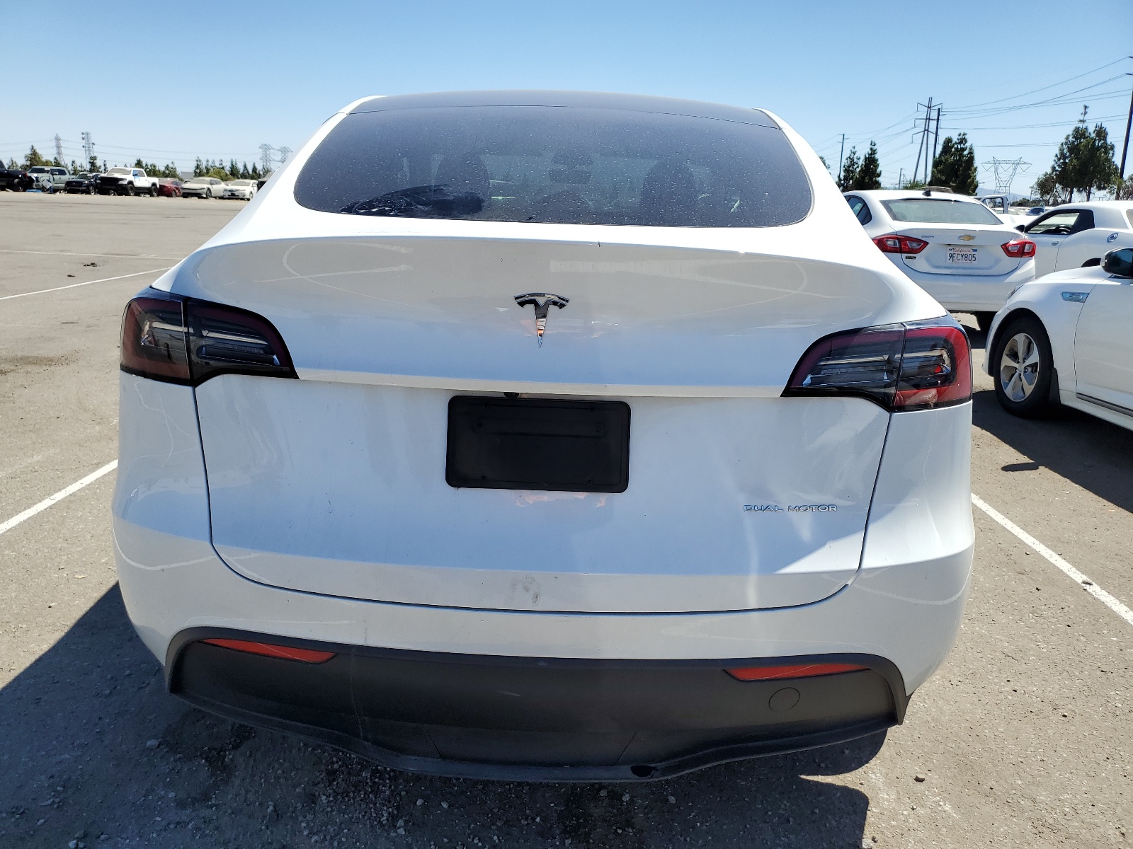 7SAYGDEE8PA099172 2023 Tesla Model Y