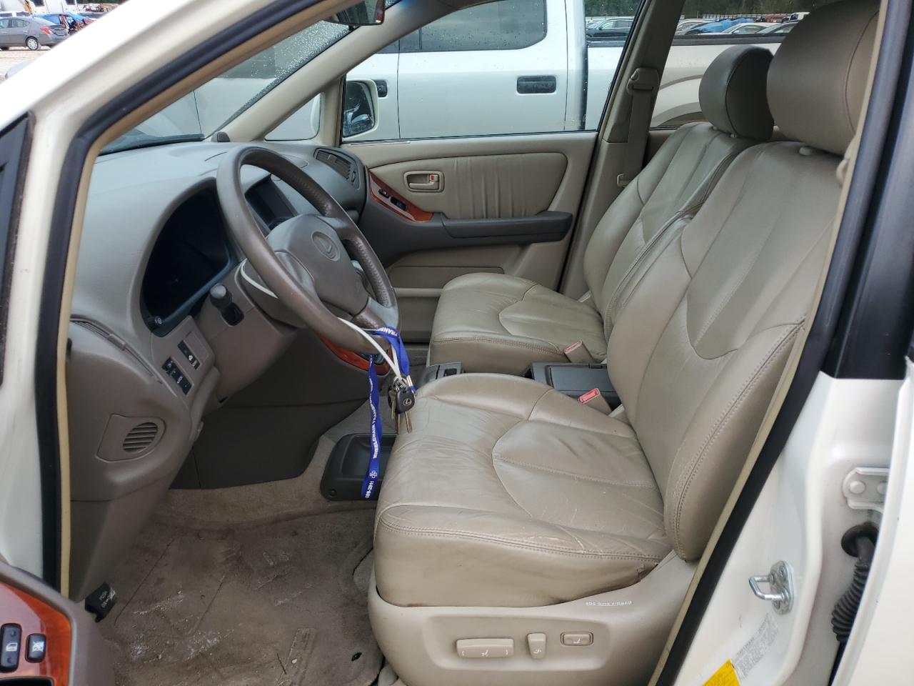 2000 Lexus Rx 300 VIN: JT6GF10U4Y0080282 Lot: 65914924