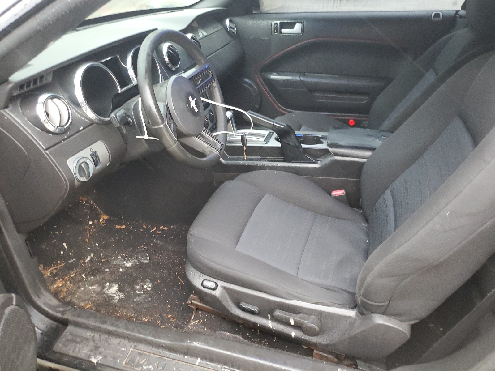 1ZVHT84N685166923 2008 Ford Mustang