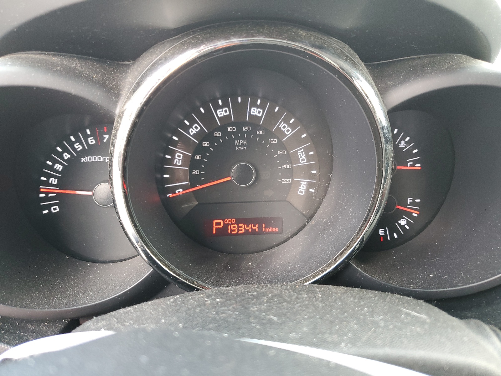 KNDJT2A21B7328139 2011 Kia Soul +