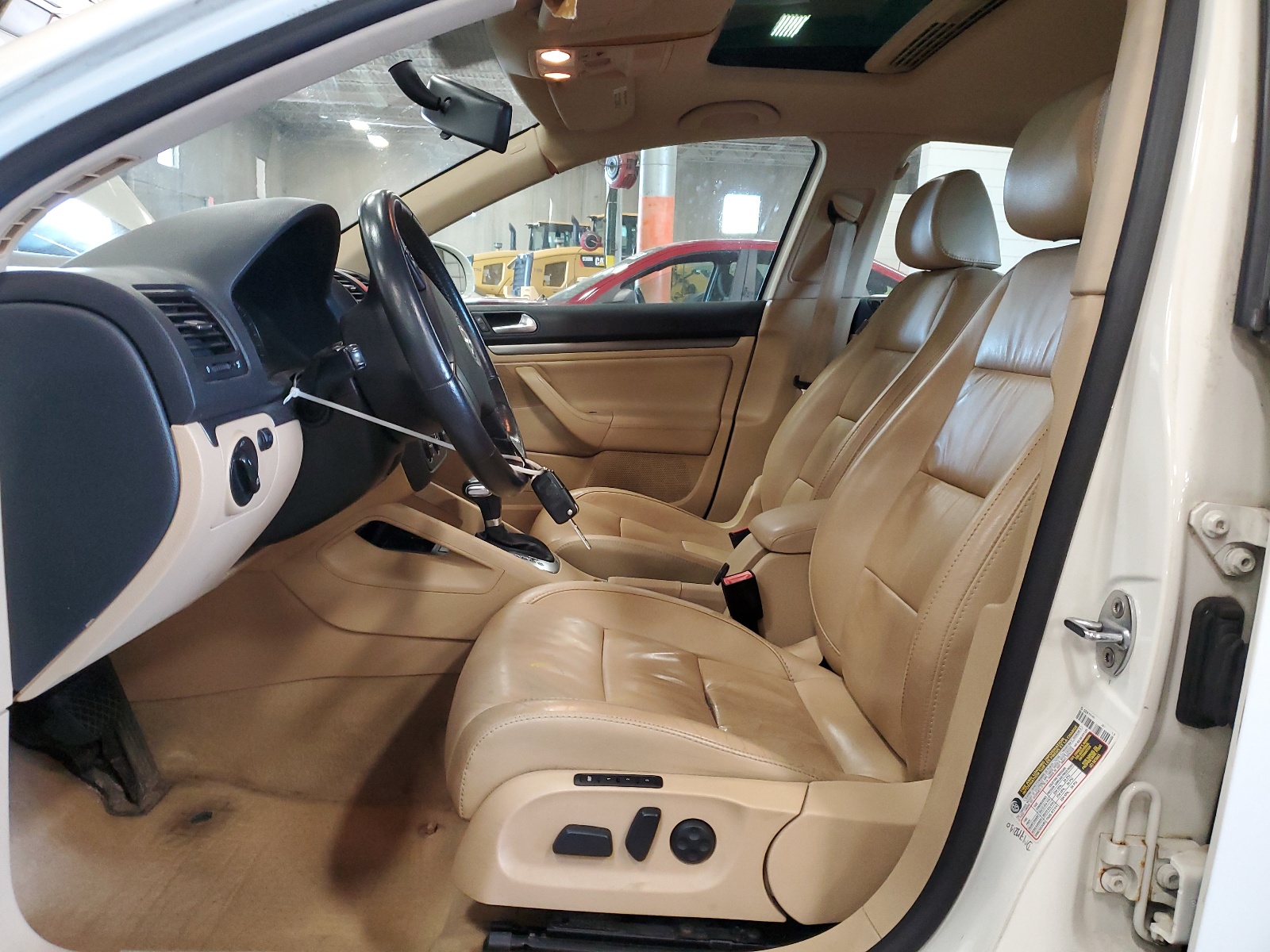 3VWDF71K37M125412 2007 Volkswagen Jetta 2.5 Option Package 2