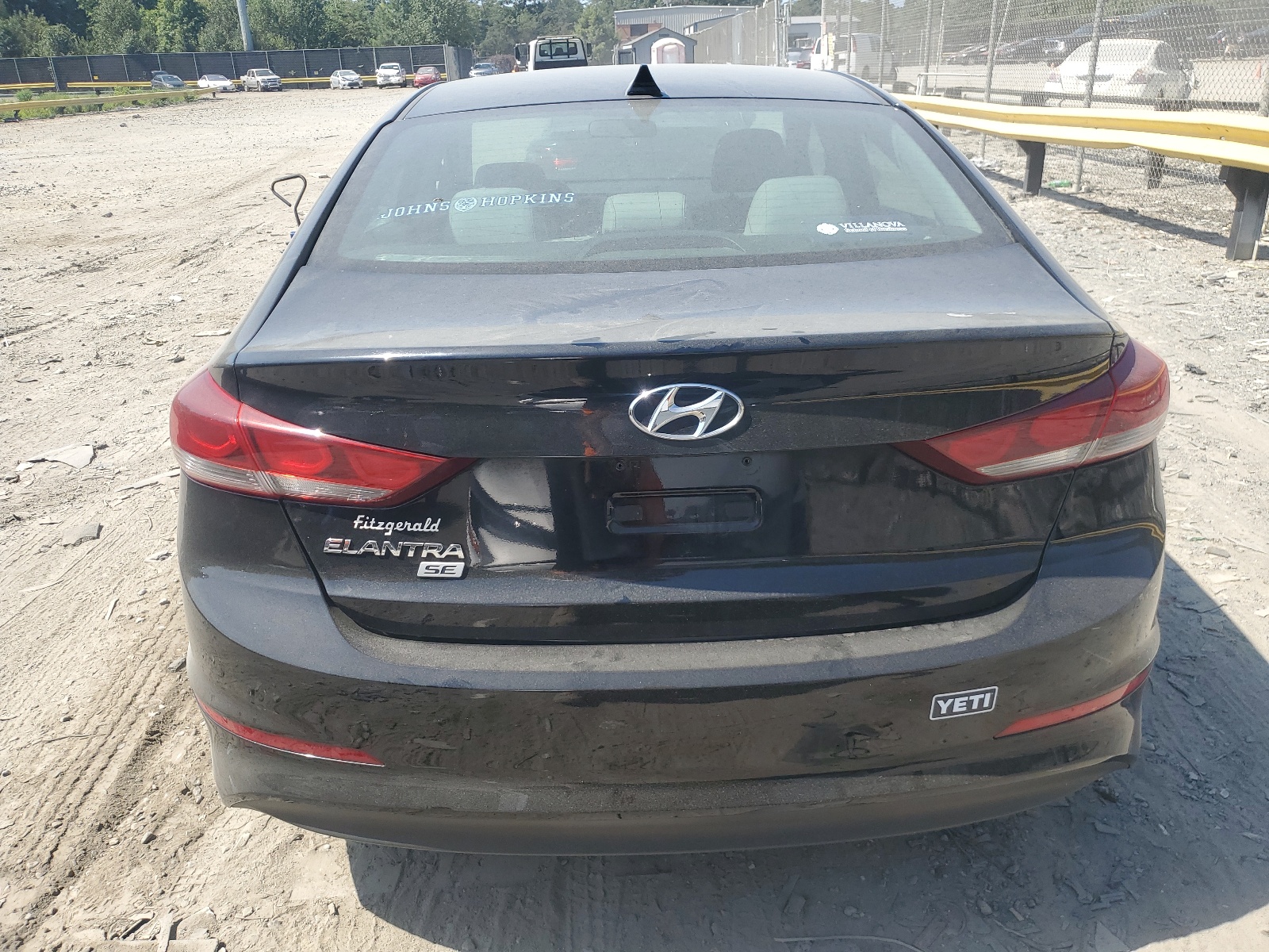 KMHD74LFXHU127911 2017 Hyundai Elantra Se