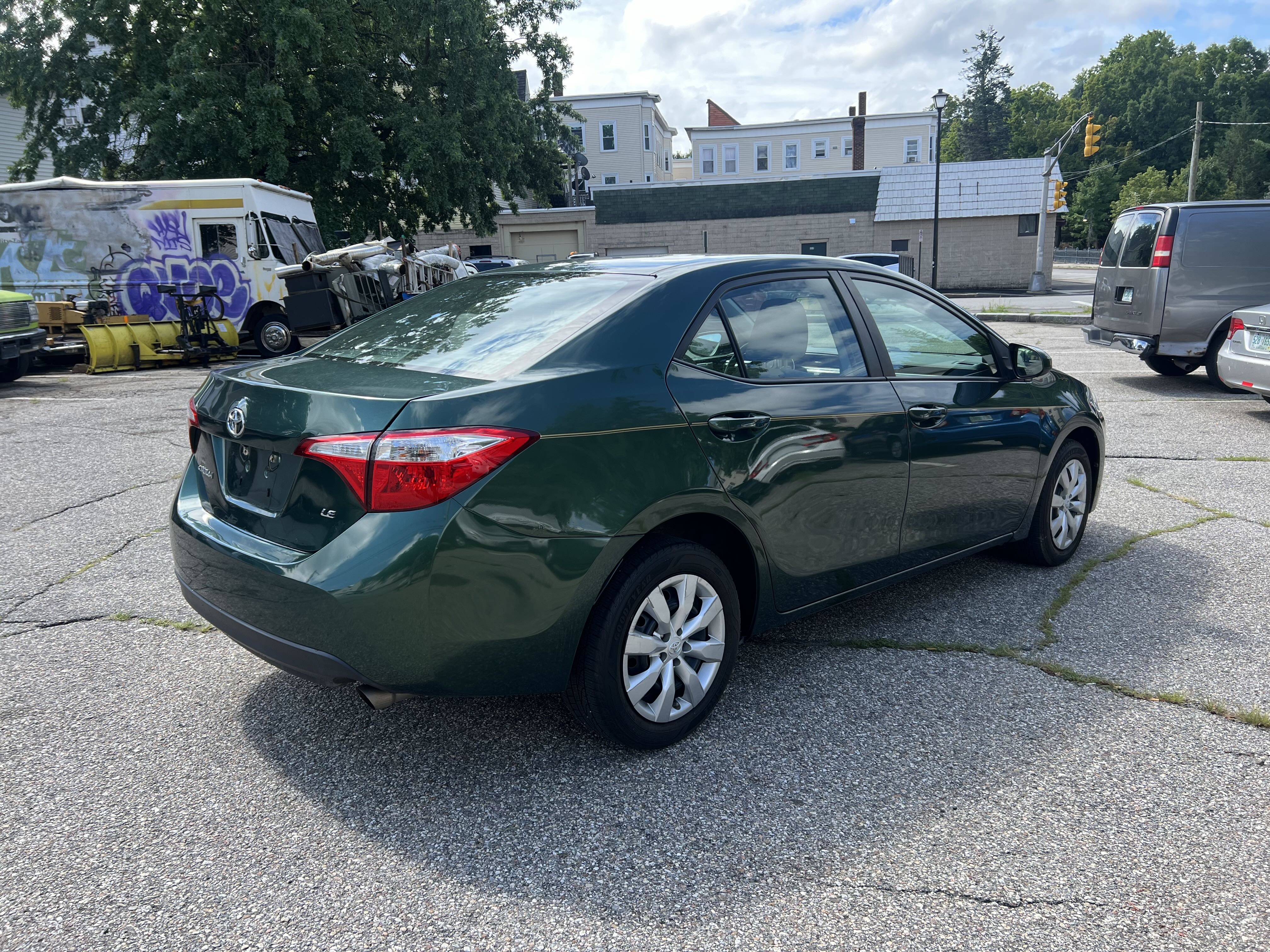 2015 Toyota Corolla L vin: 5YFBURHE1FP251190