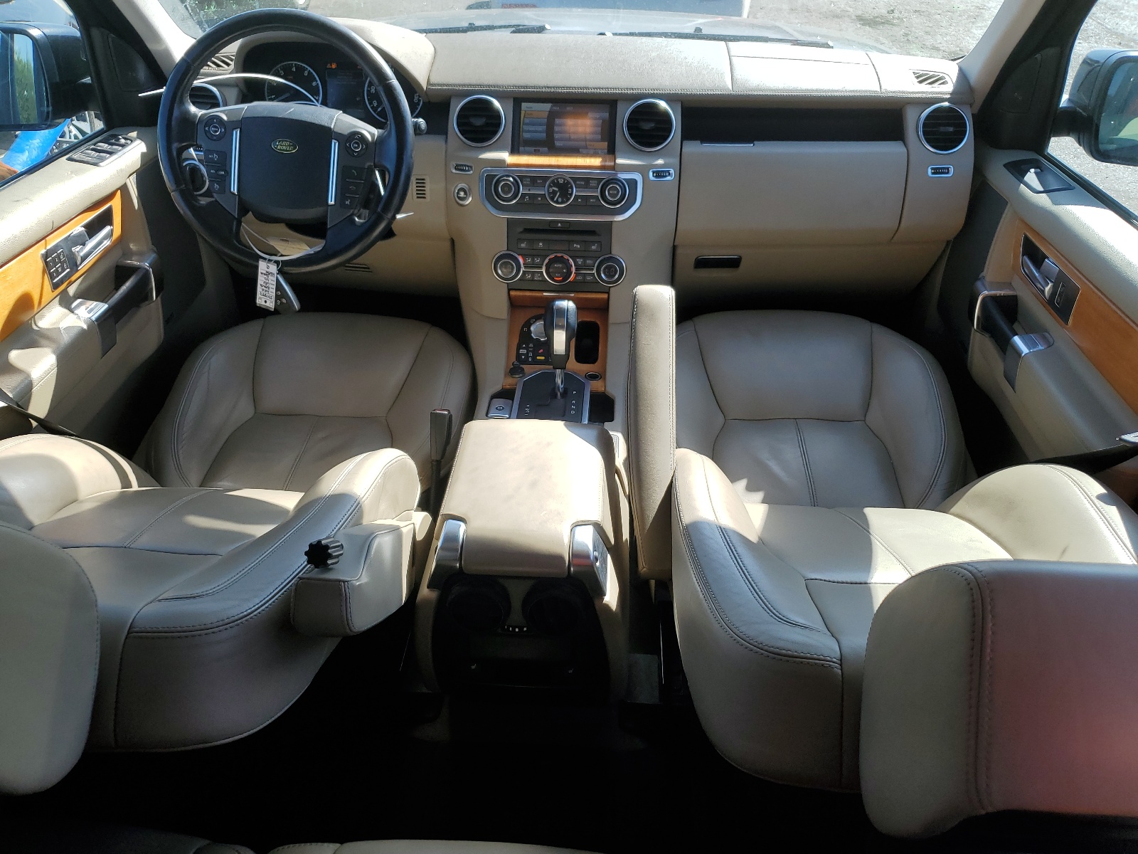 SALAK2D47AA519168 2010 Land Rover Lr4 Hse Luxury