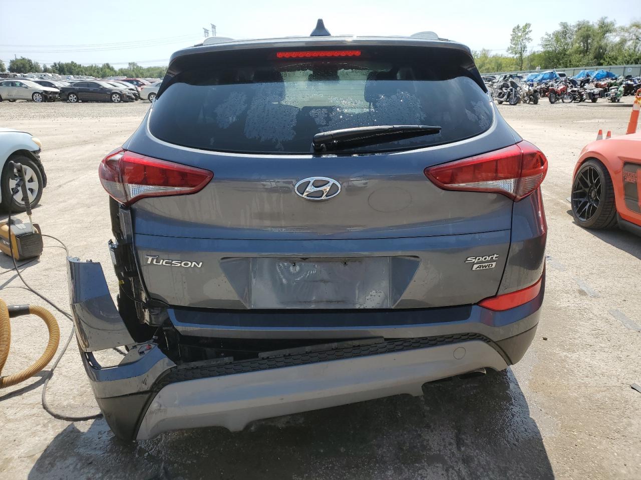 KM8J3CAL0JU770985 2018 Hyundai Tucson Sport