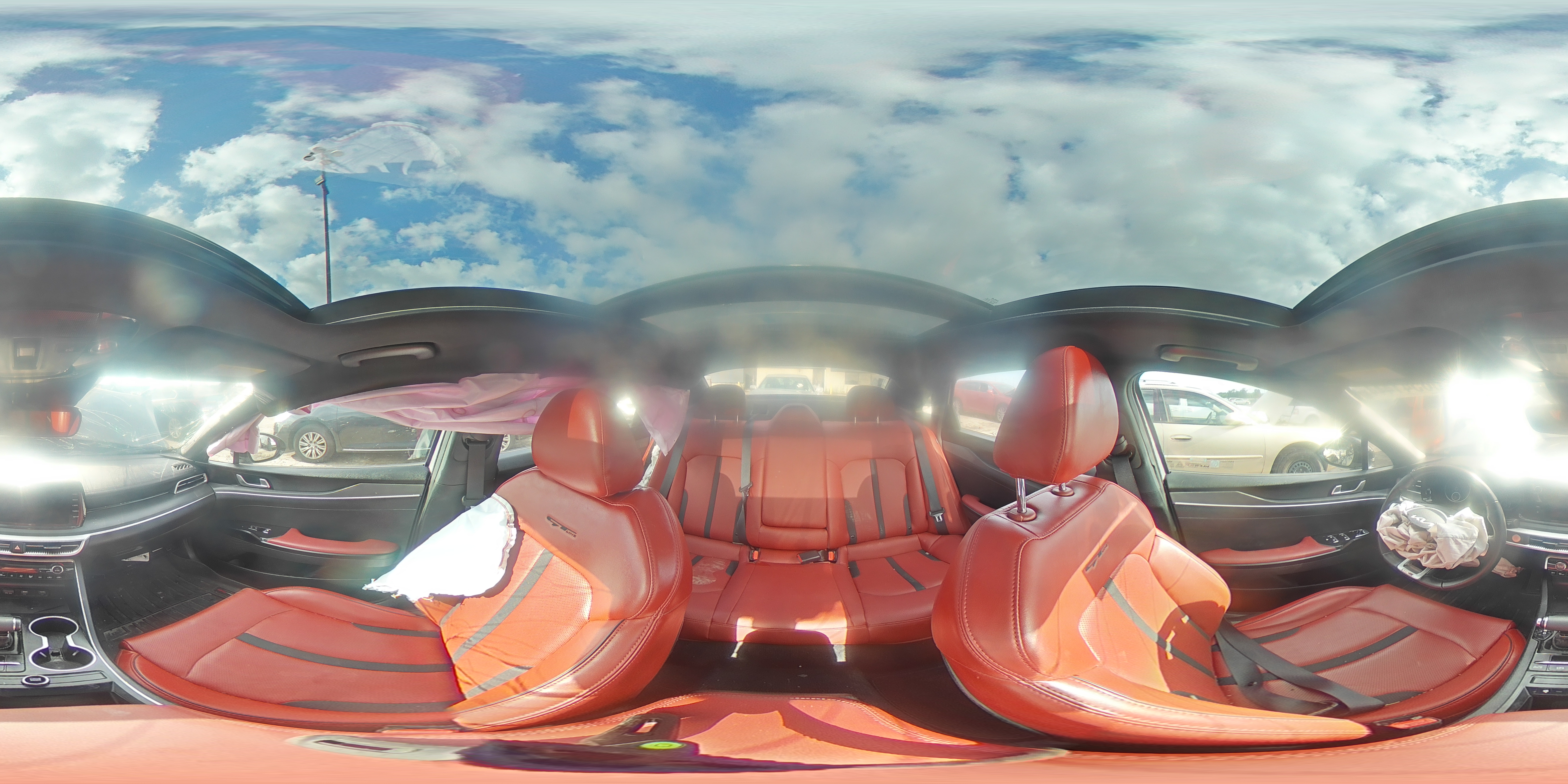 2022 Kia K5 - Image 12