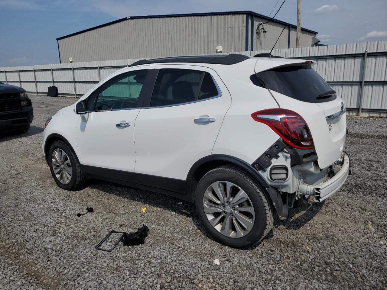 KL4CJASB6KB821572 2019 BUICK ENCORE - Image 2