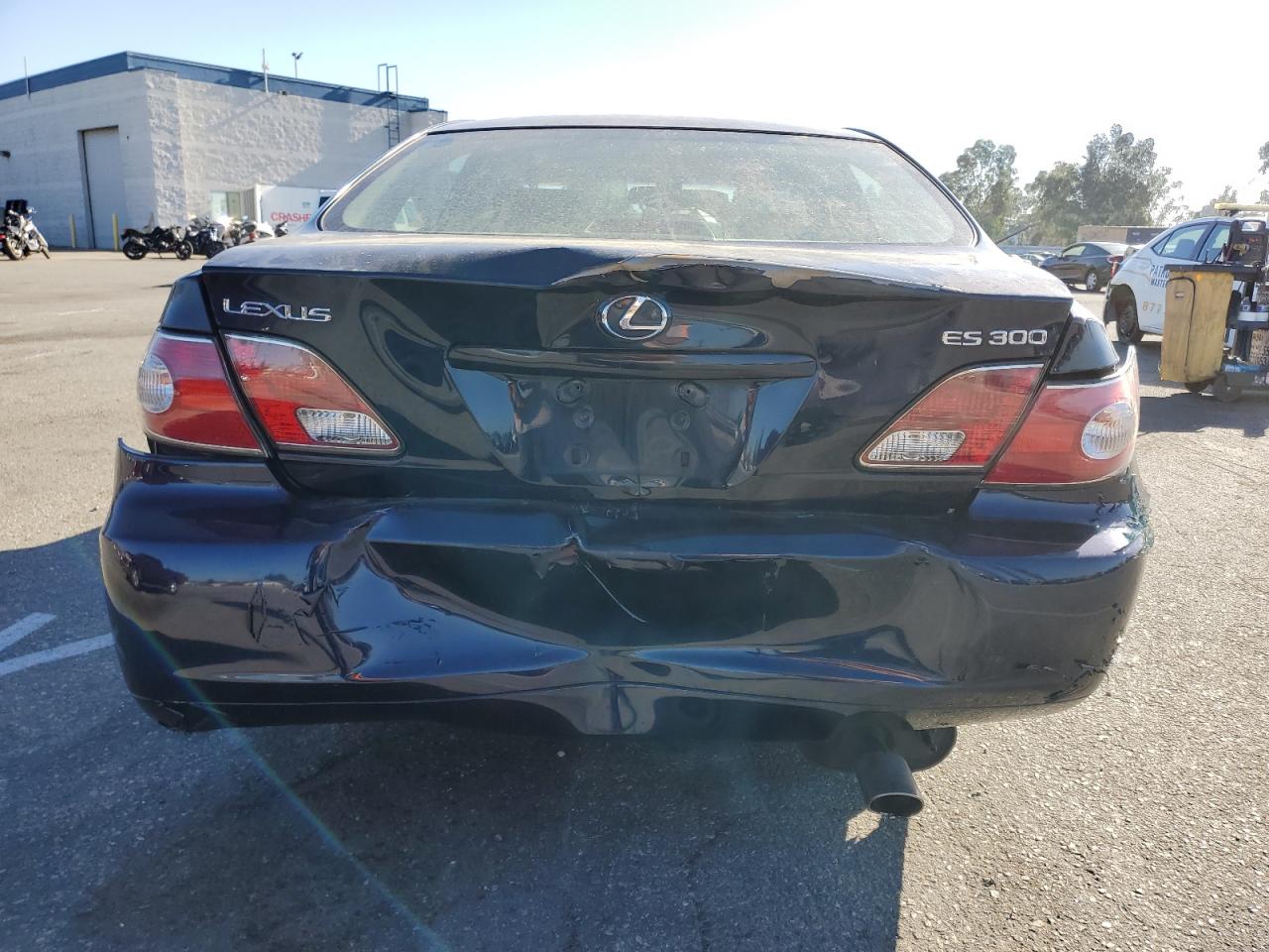 2002 Lexus Es 300 VIN: JTHBF30G425029303 Lot: 67517804