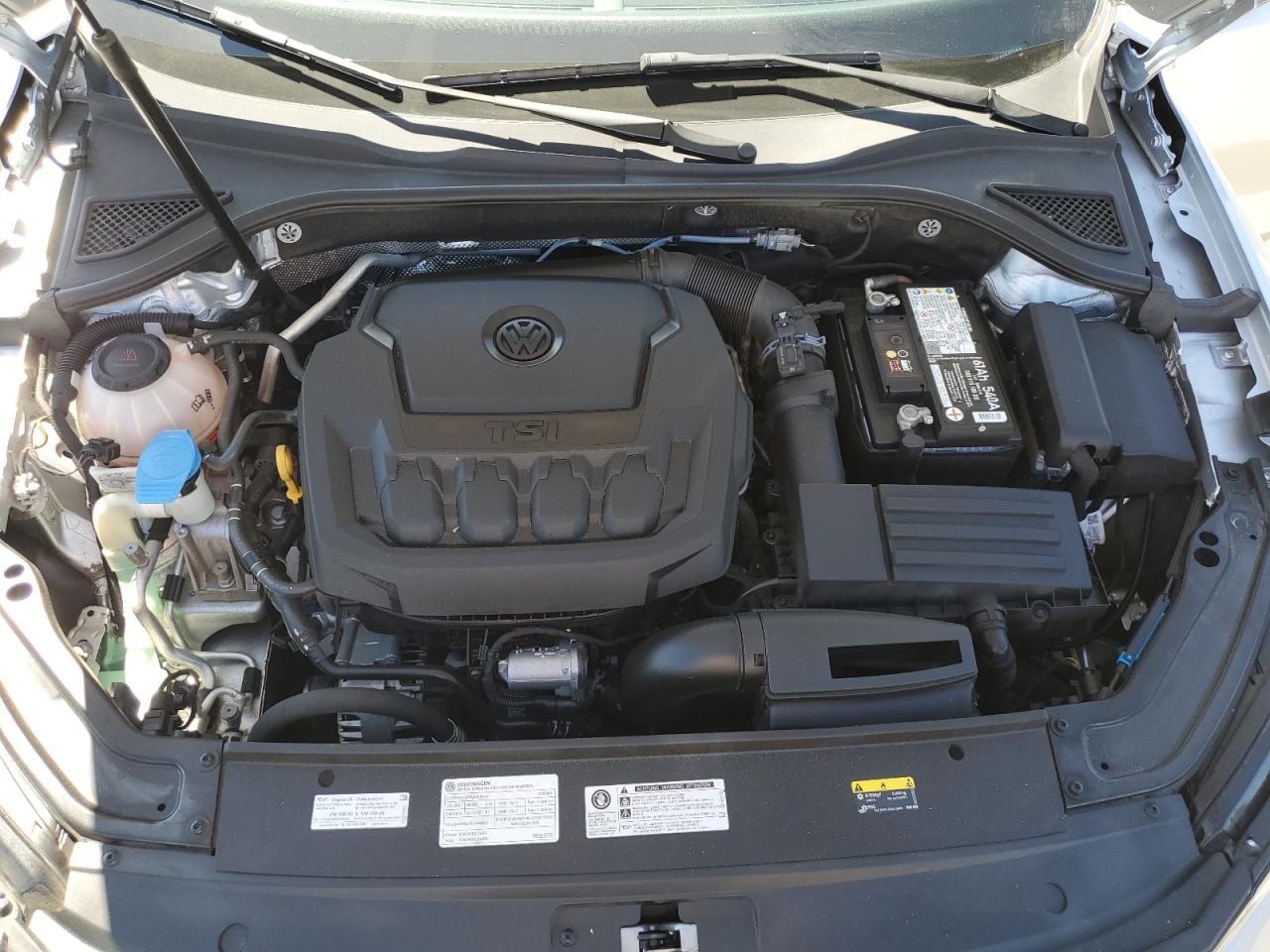 1VWLA7A39KC011816 2019 Volkswagen Passat Wolfsburg