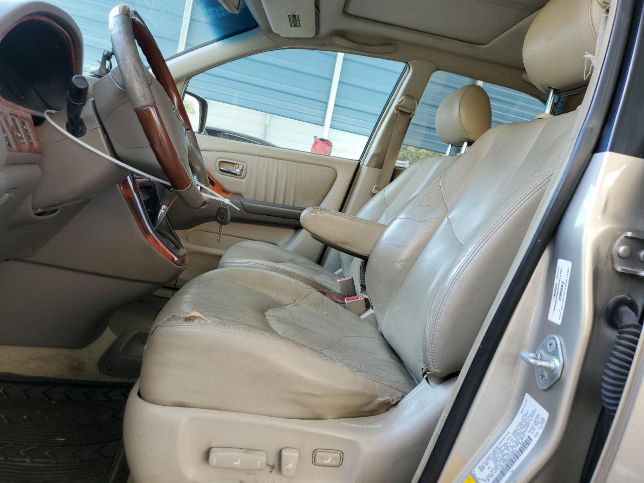 2002 Lexus Rx 300 VIN: JTJGF10U020148025 Lot: 69318524