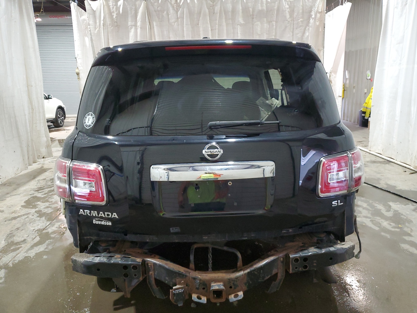 JN8AY2NC4H9503697 2017 Nissan Armada Sv