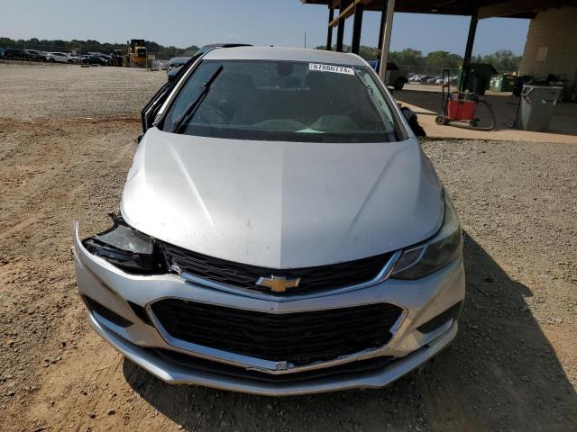 Хетчбеки CHEVROLET CRUZE 2017 Сріблястий