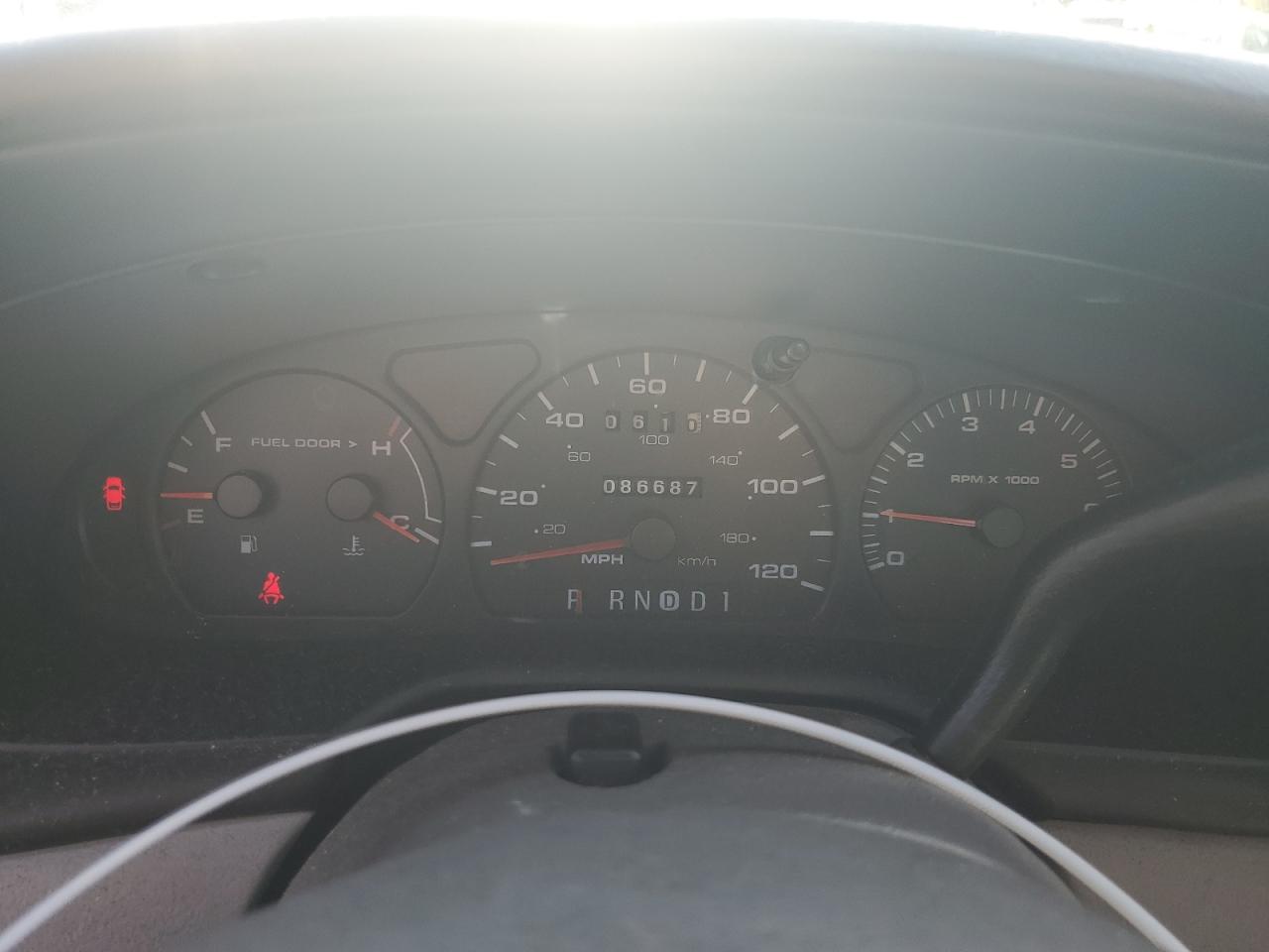 2000 Ford Taurus Lx VIN: 1FAFP52U4YA158503 Lot: 68612044