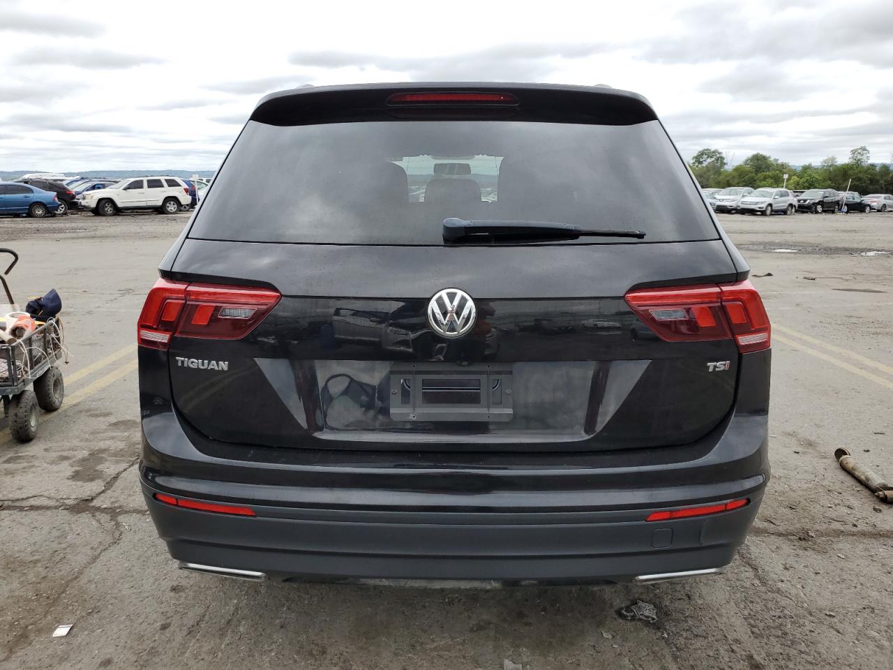 2018 Volkswagen Tiguan S VIN: 3VV1B7AX3JM015630 Lot: 69688484