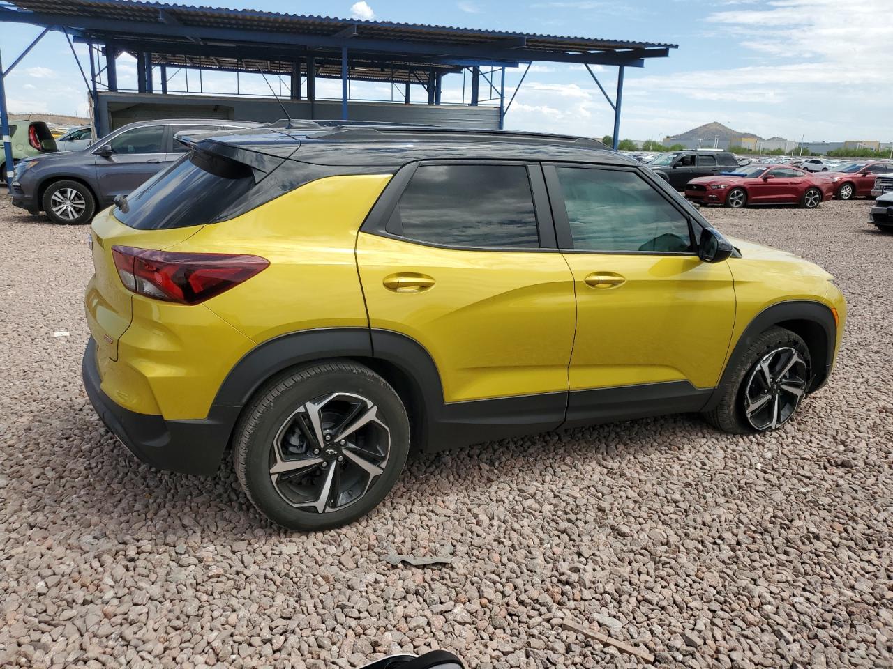 2023 Chevrolet TrailBlazer - Image 3