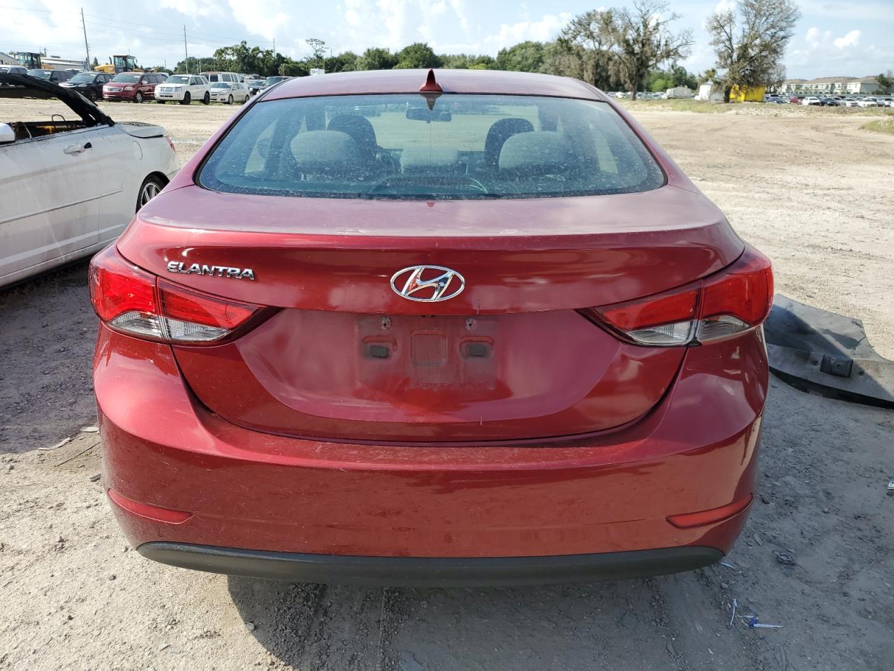 2014 Hyundai Elantra Se VIN: 5NPDH4AE2EH498059 Lot: 66818044