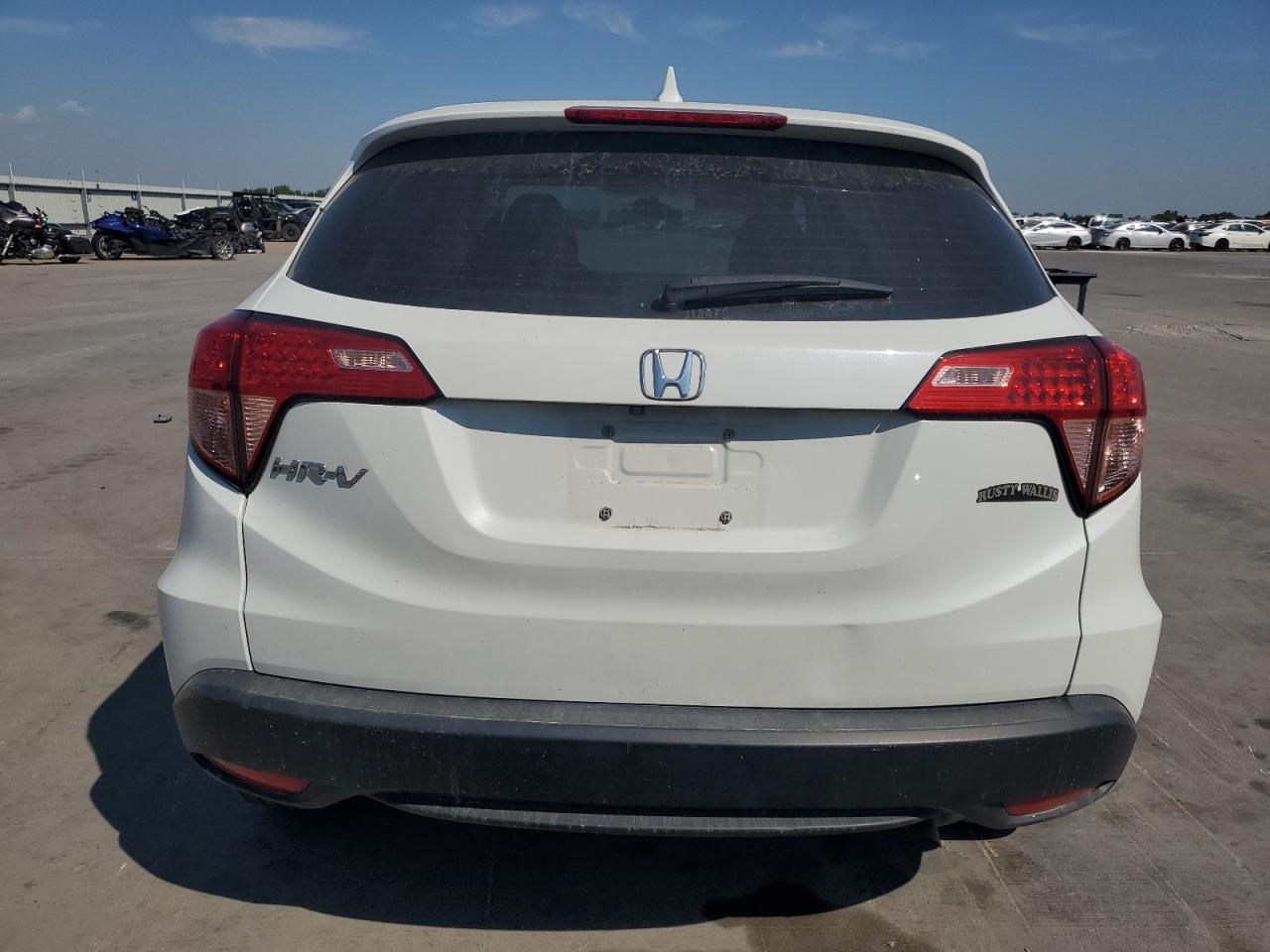 3CZRU5H30HM726645 2017 Honda Hr-V Lx