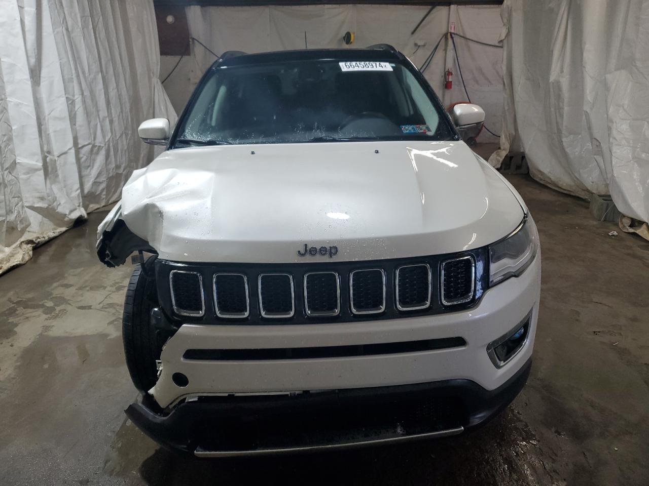 2018 Jeep Compass Limited VIN: 3C4NJDCB9JT215274 Lot: 66458974