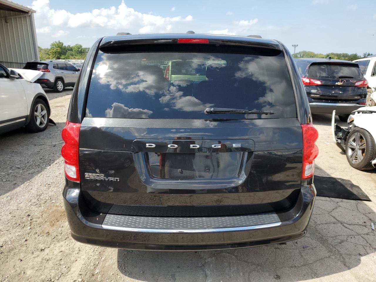 2C4RDGDG3CR409583 2012 Dodge Grand Caravan Crew