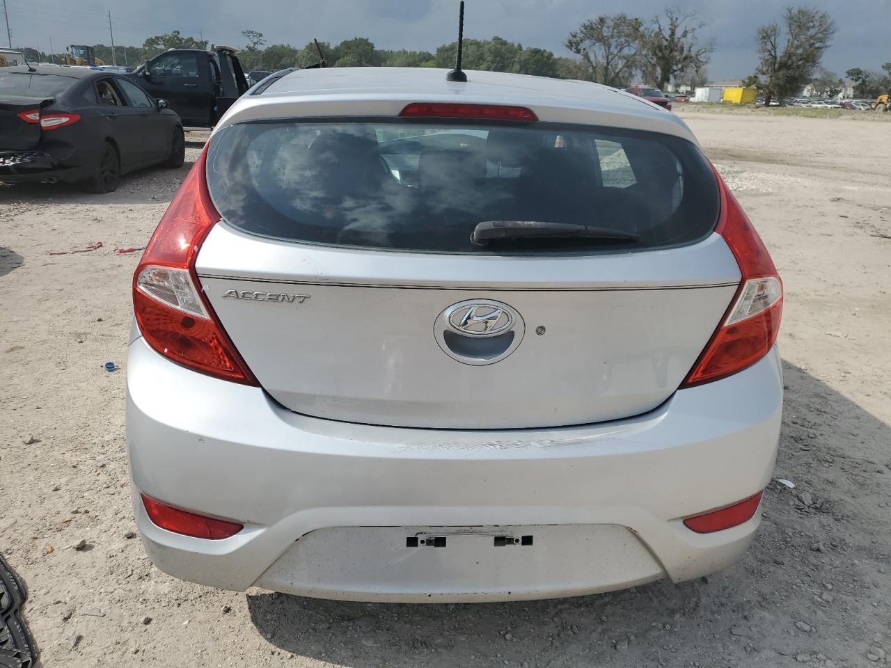 2013 Hyundai Accent Gls VIN: KMHCT5AE5DU089053 Lot: 66173874