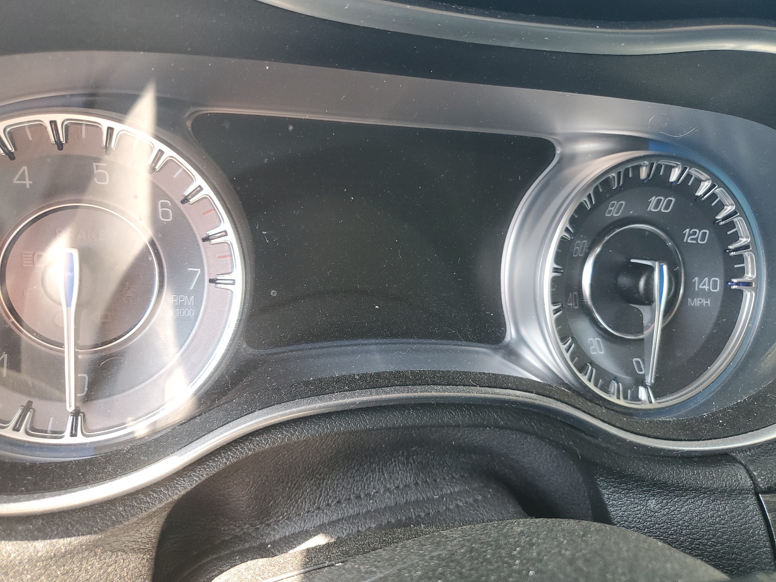 2C3CCAAG5KH579611 2019 Chrysler 300 Touring