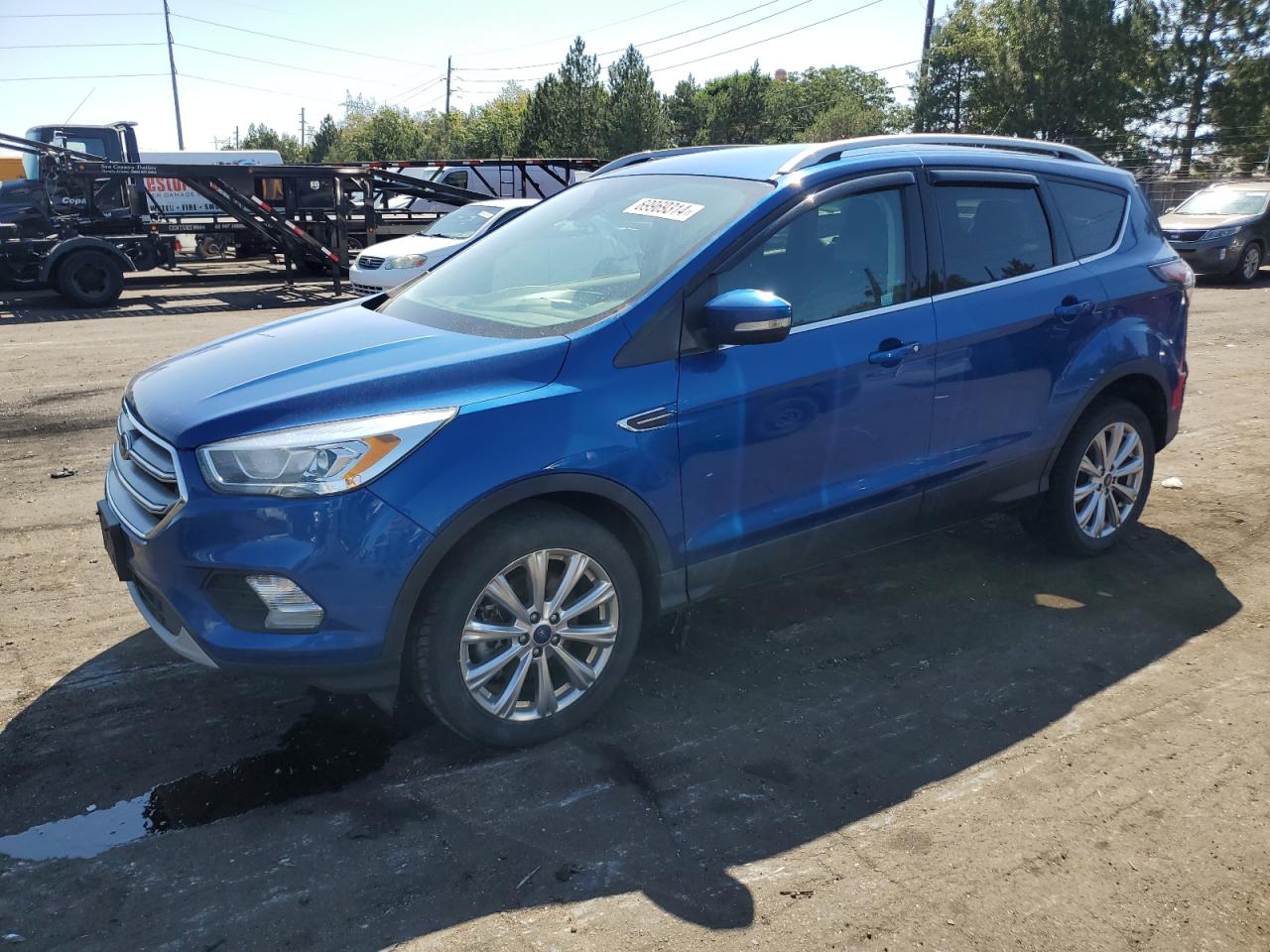 1FMCU9J98HUA32214 2017 FORD ESCAPE - Image 1