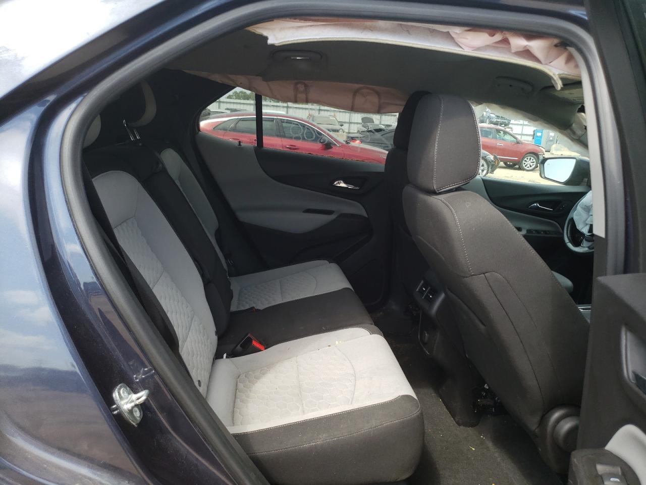 2018 Chevrolet Equinox - Image 11