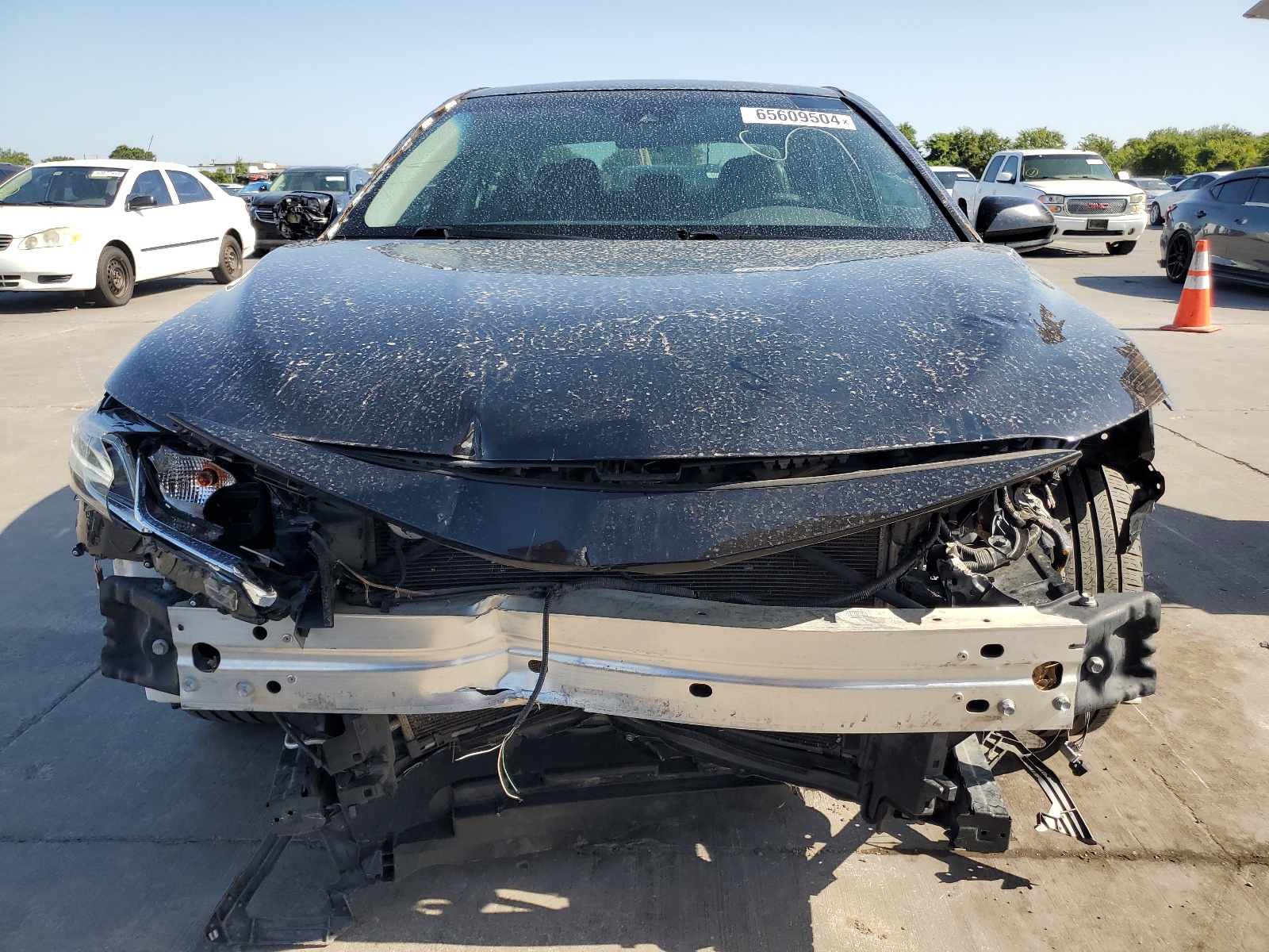 2019 Toyota Camry L vin: 4T1B11HK3KU826396