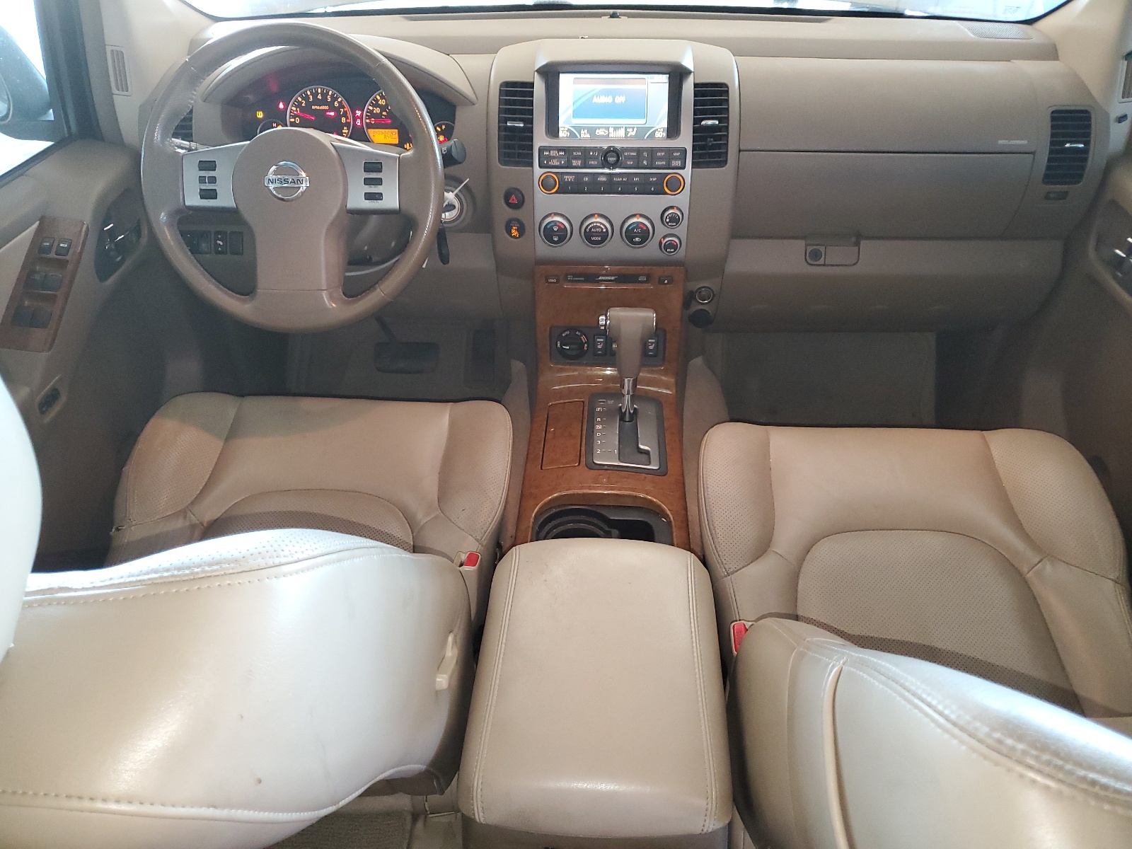 5N1AR18W16C619735 2006 Nissan Pathfinder Le