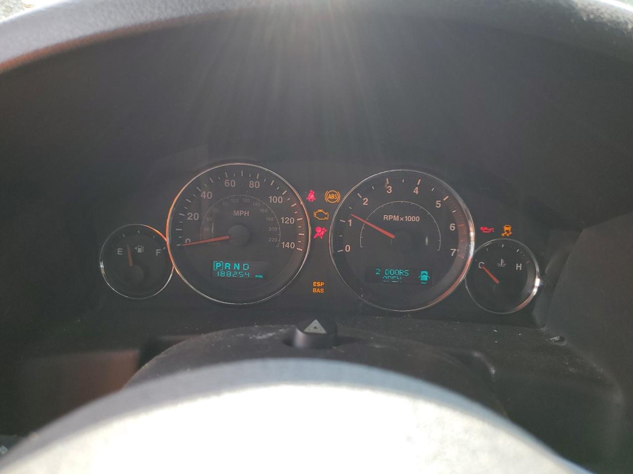 2007 Jeep Commander VIN: 1J8HG48K07C584641 Lot: 67302274