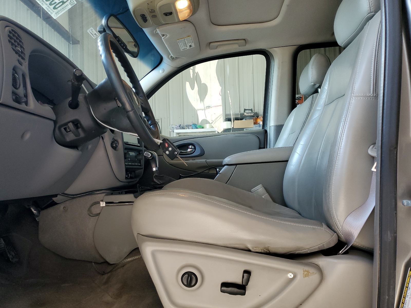 1GNDS13S052151969 2005 Chevrolet Trailblazer Ls