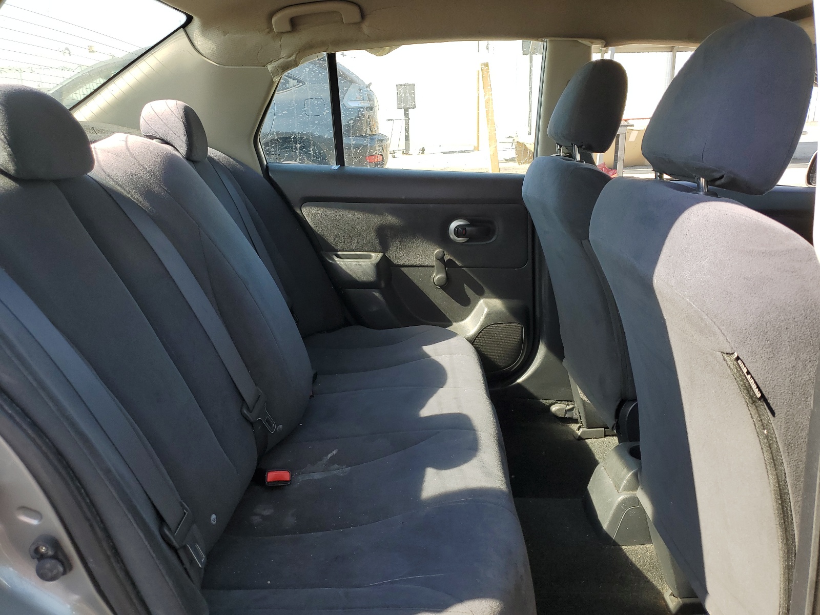 3N1BC11E89L409415 2009 Nissan Versa S