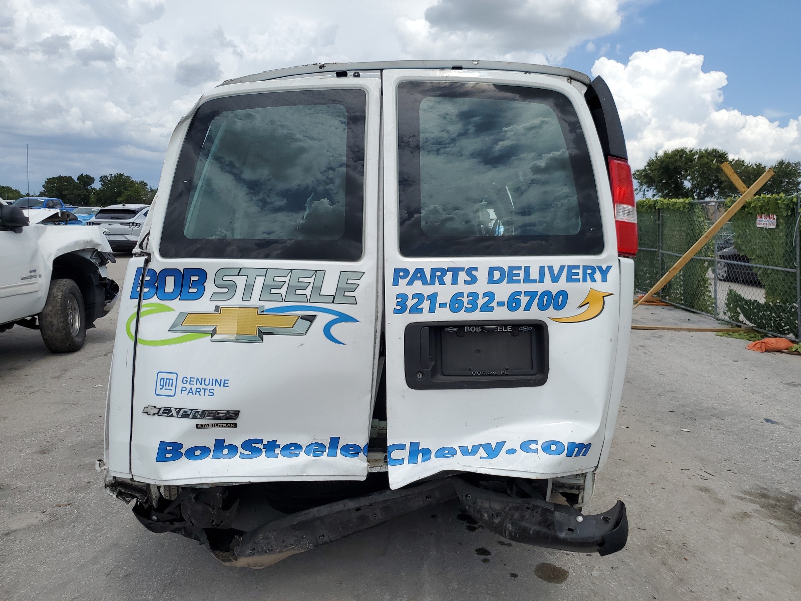 1GCSGAFX4E1153612 2014 Chevrolet Express G1500