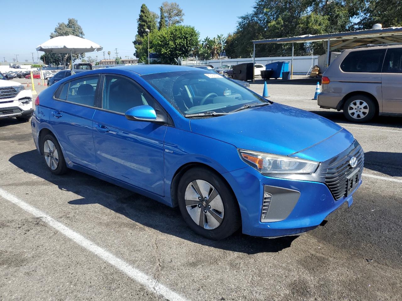 2018 Hyundai Ioniq Blue VIN: KMHC65LC5JU101801 Lot: 67401524