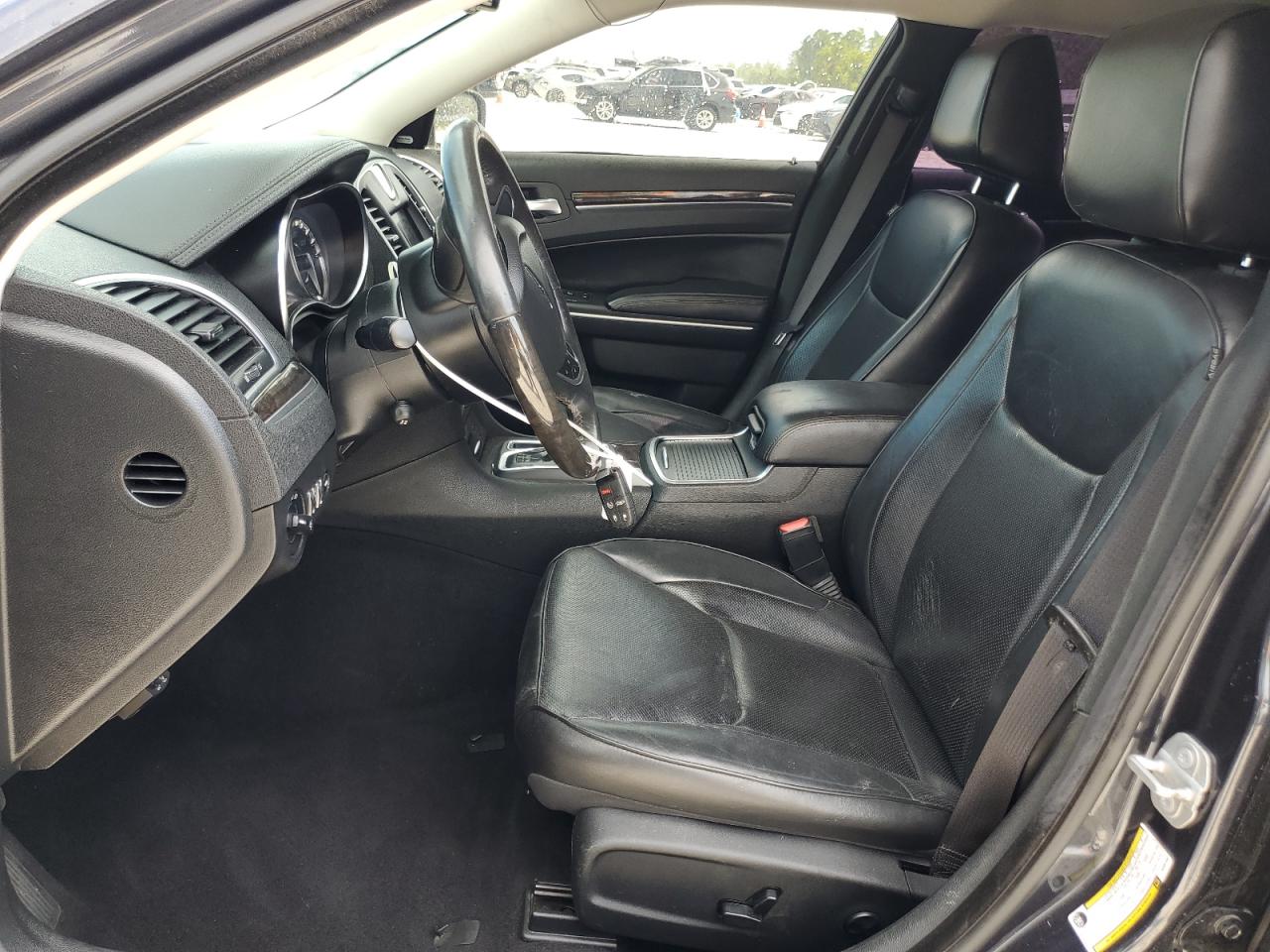 2019 Chrysler 300 Limited VIN: 2C3CCAEG0KH697480 Lot: 61566734