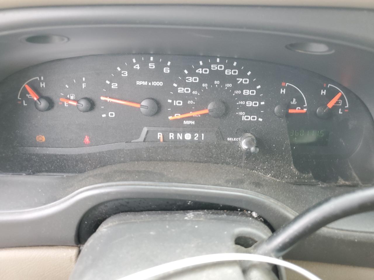 2005 Ford Econoline E350 Super Duty Wagon VIN: 1FBNE31L25HB13155 Lot: 64953514