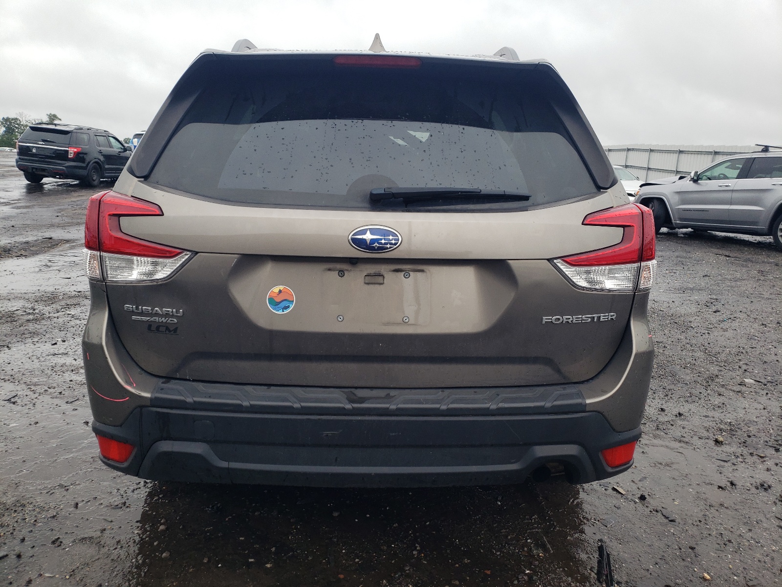JF2SKAEC0KH493194 2019 Subaru Forester Premium