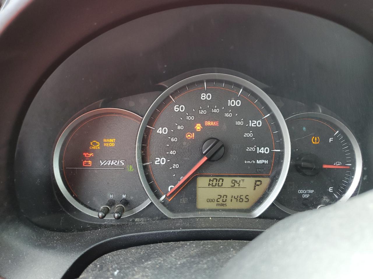 2012 Toyota Yaris - Image 9