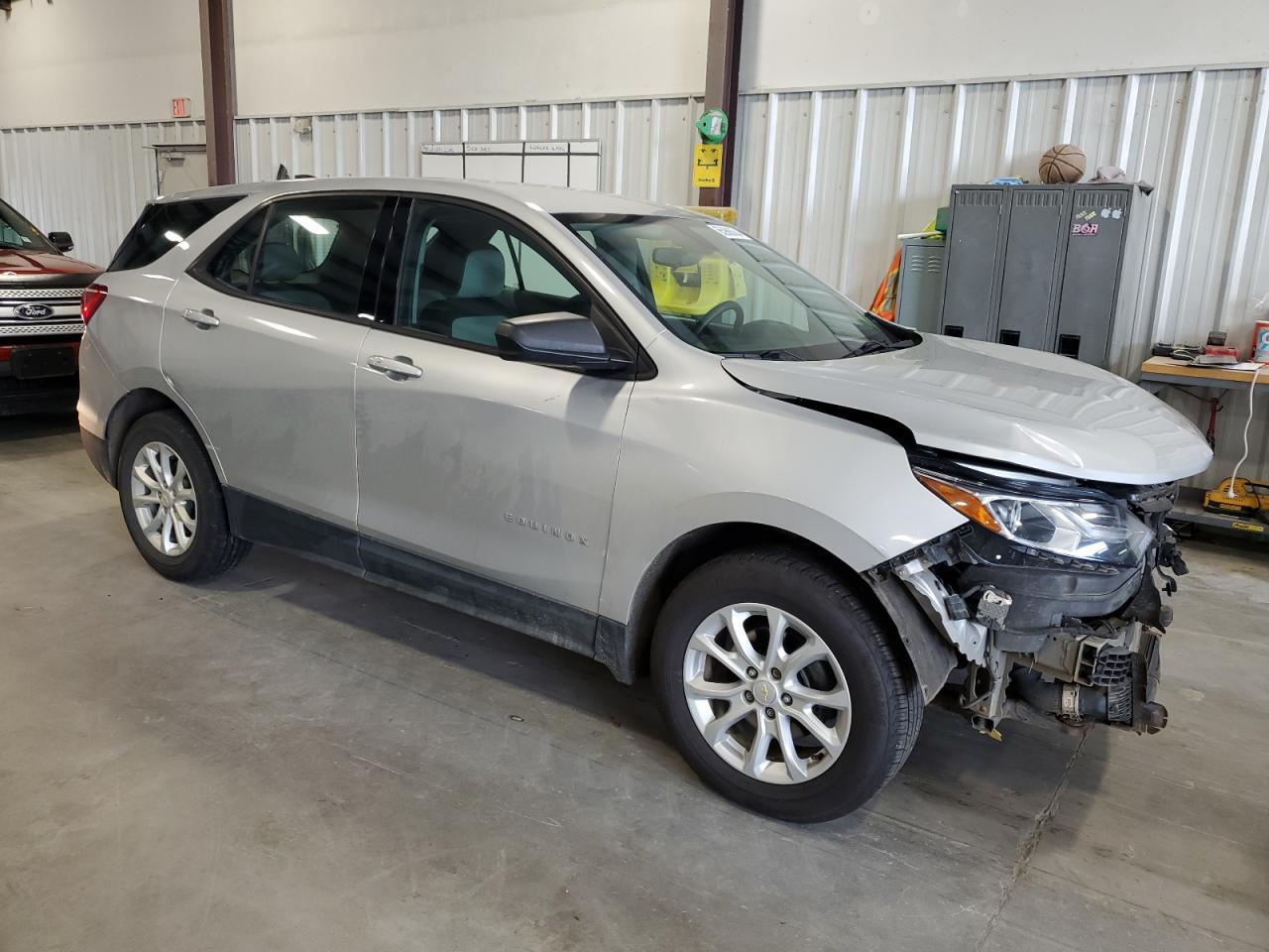 2GNAXHEVXJ6343109 2018 Chevrolet Equinox Ls