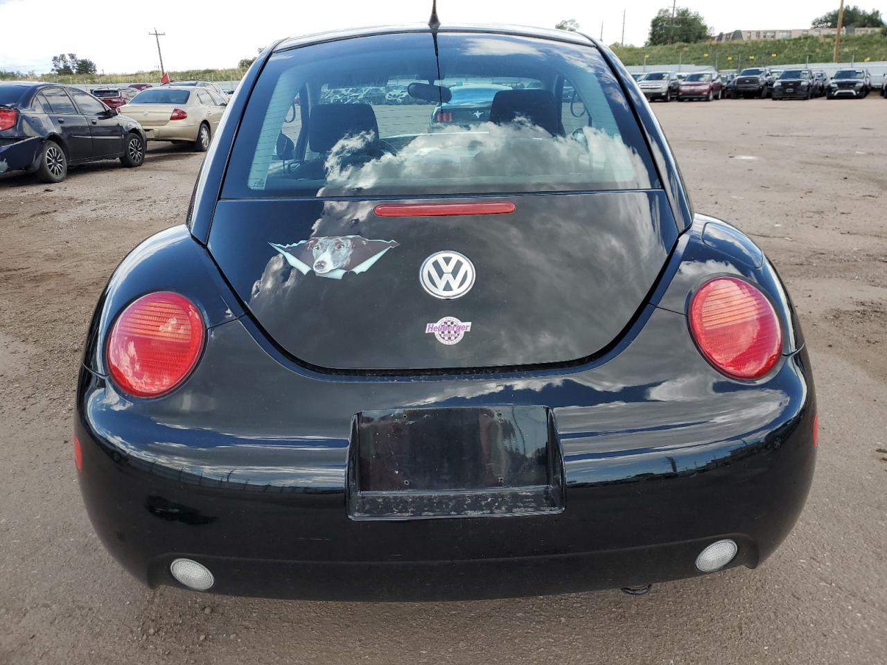 3VWCK31C75M417439 2005 Volkswagen New Beetle Gls