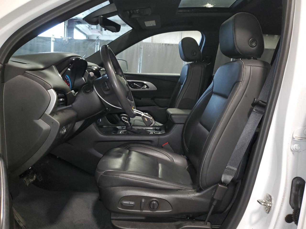 2022 Chevrolet Traverse Lt VIN: 1GNEVHKW5NJ135832 Lot: 66796624