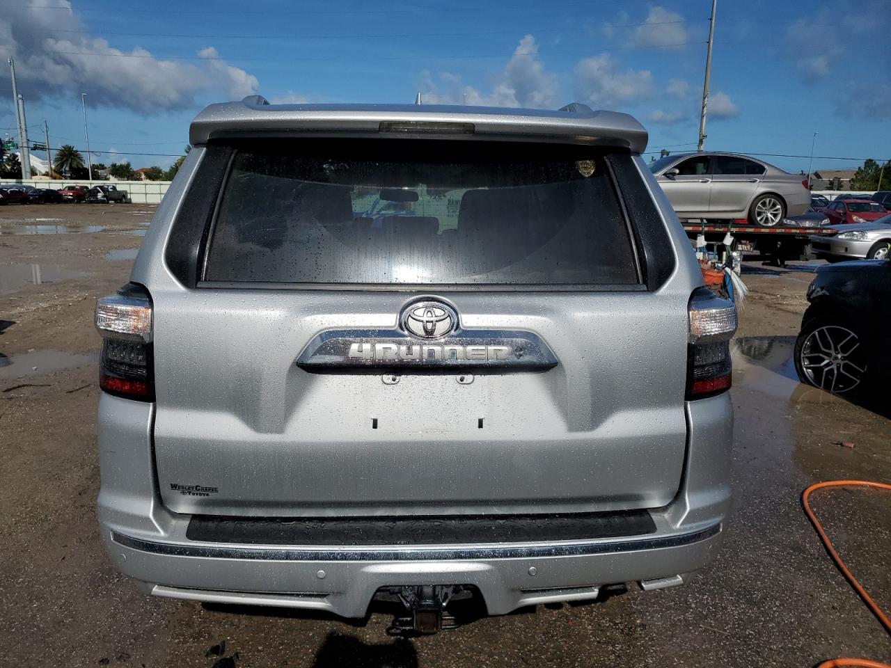 2017 Toyota 4Runner Sr5 VIN: JTEZU5JR2H5161840 Lot: 66347174