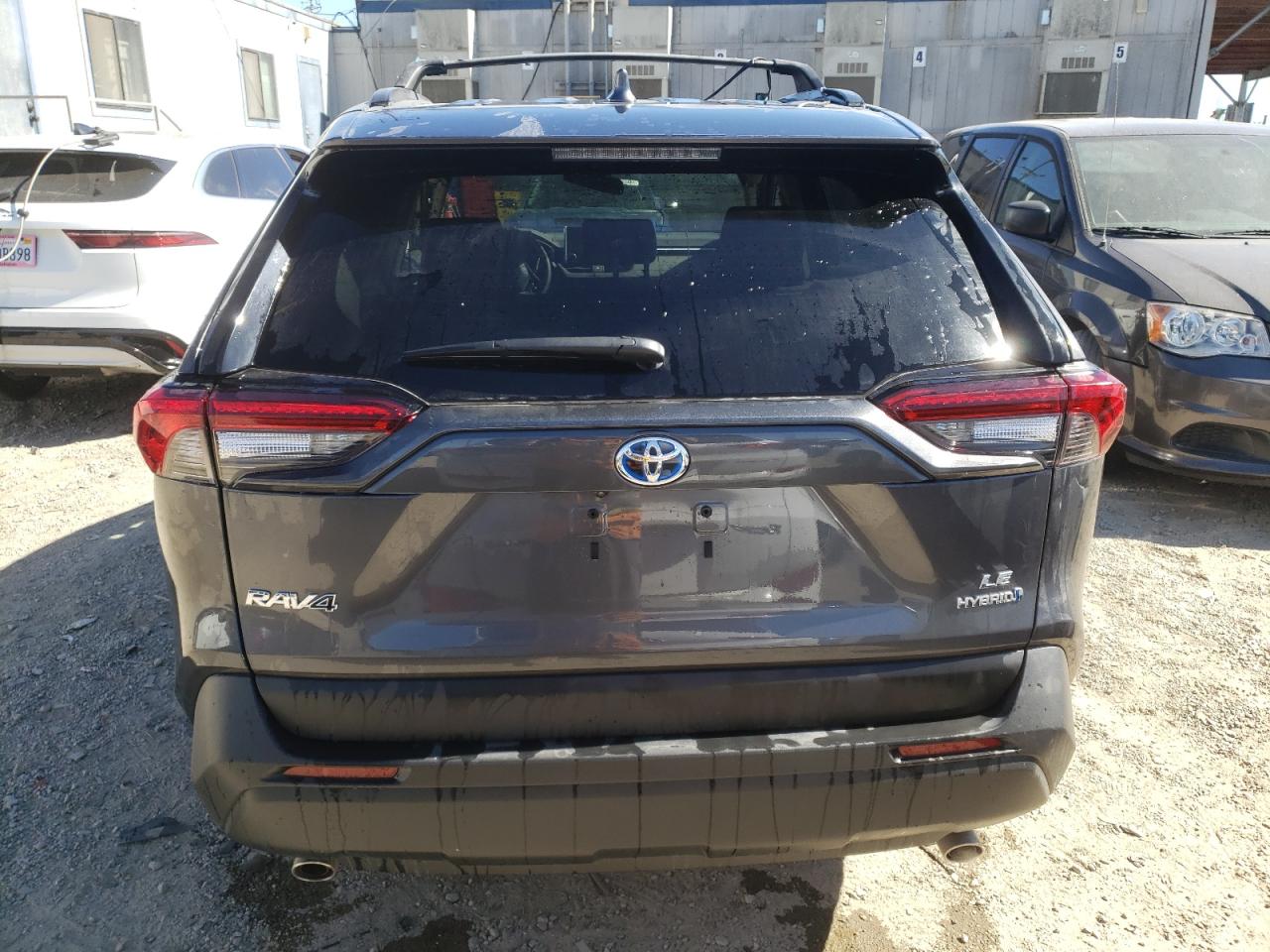 2024 Toyota Rav4 Le VIN: 2T3MWRFV6RW196915 Lot: 68333804