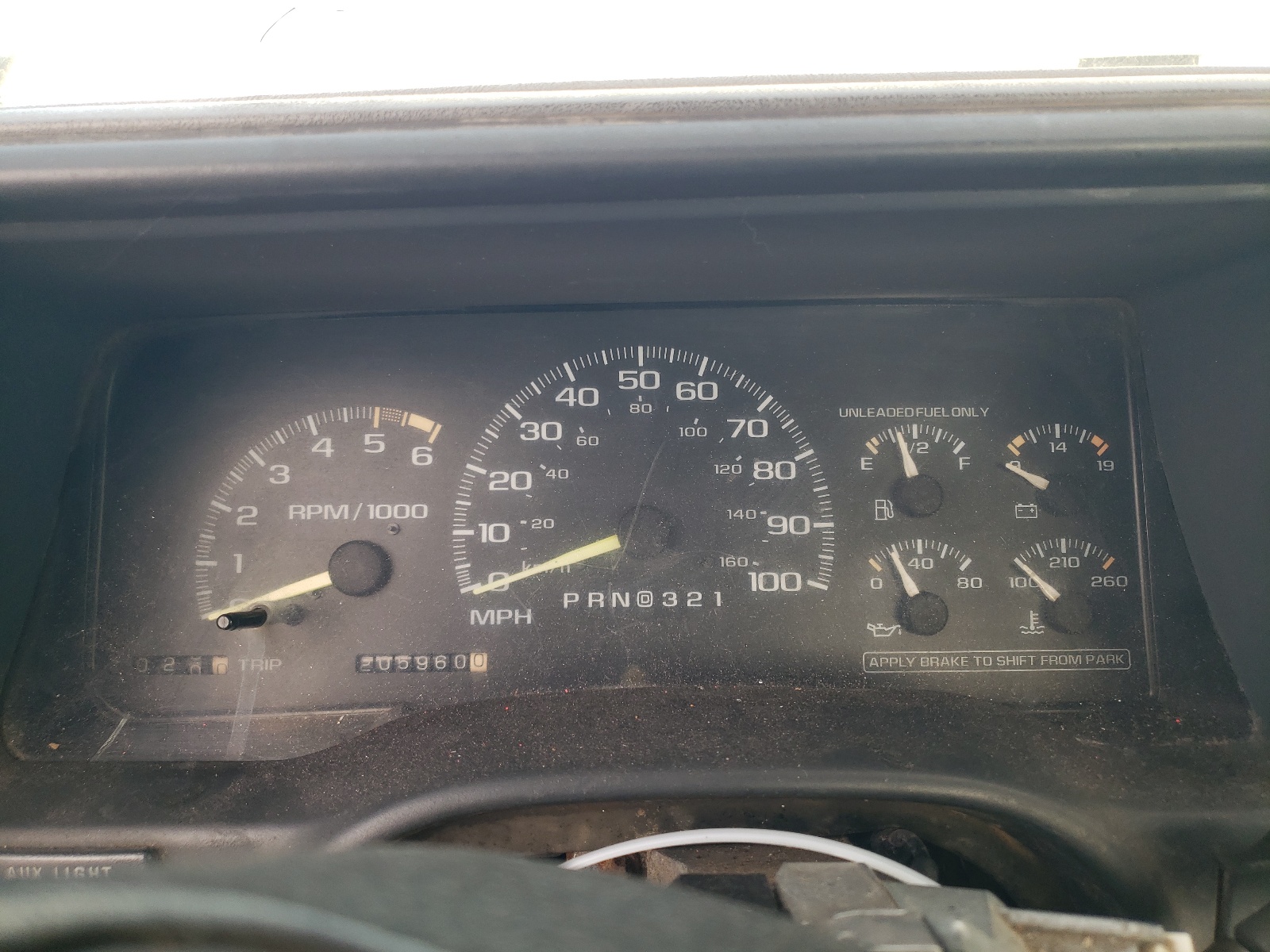 1GDGC24R3TE536115 1996 GMC Sierra C2500