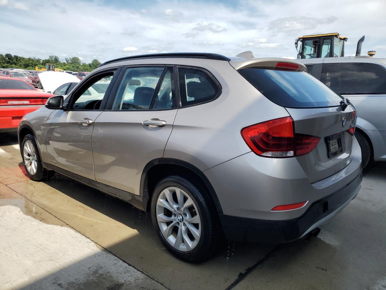2014 BMW X1 - Image 2