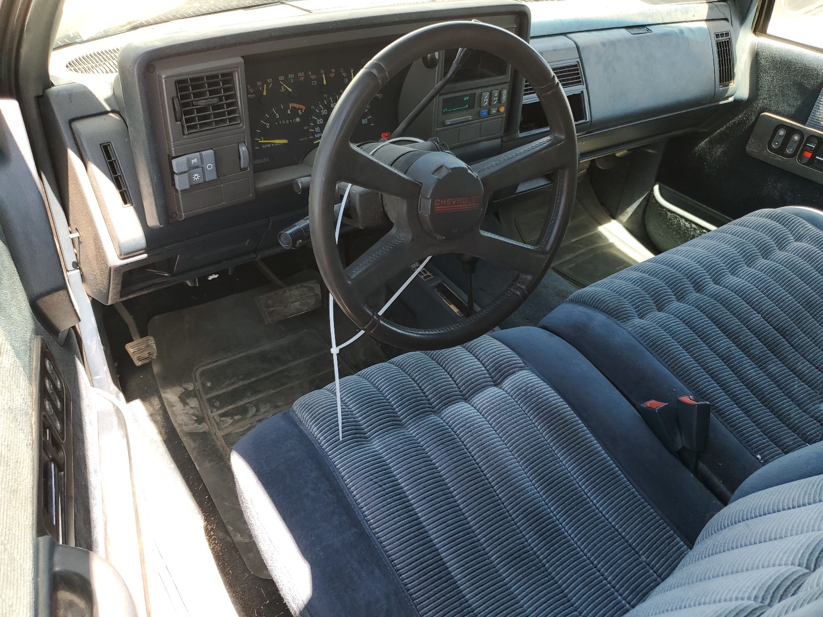 2GCEK19K5P1216306 1993 Chevrolet Gmt-400 K1500