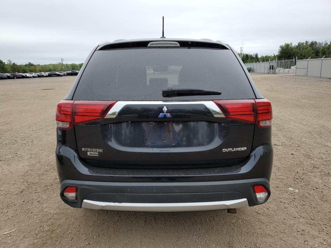 JA4JZ4AXXGZ600523 2016 Mitsubishi Outlander Gt