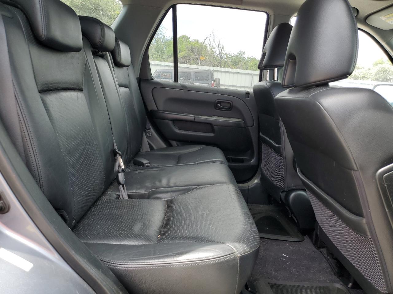 2006 Honda CR-V - Image 10